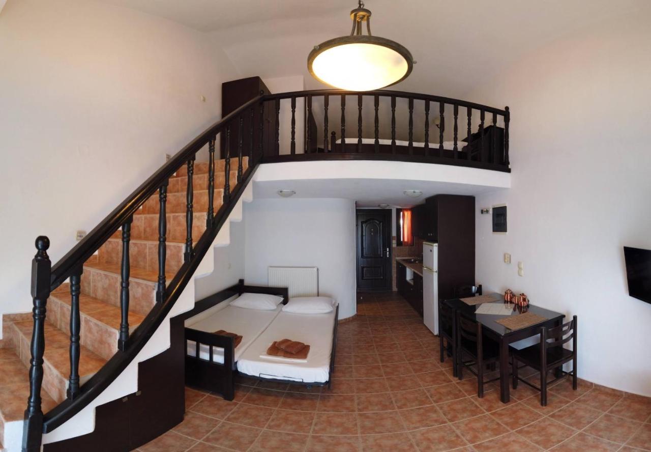 Holiday House Skiathos Chora Extérieur photo