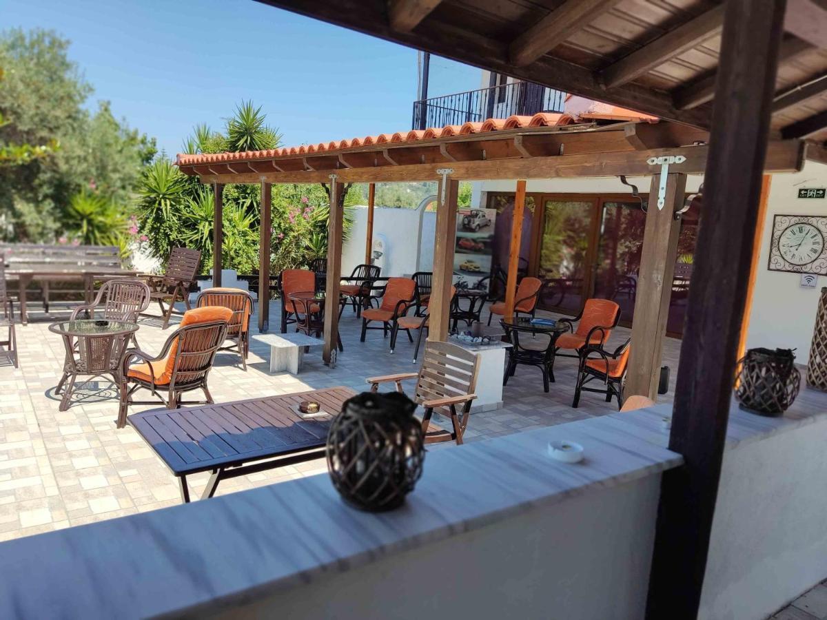 Holiday House Skiathos Chora Extérieur photo