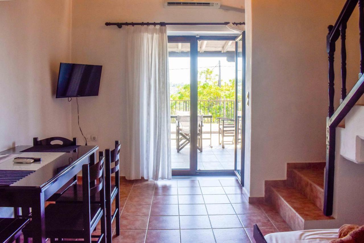 Holiday House Skiathos Chora Extérieur photo